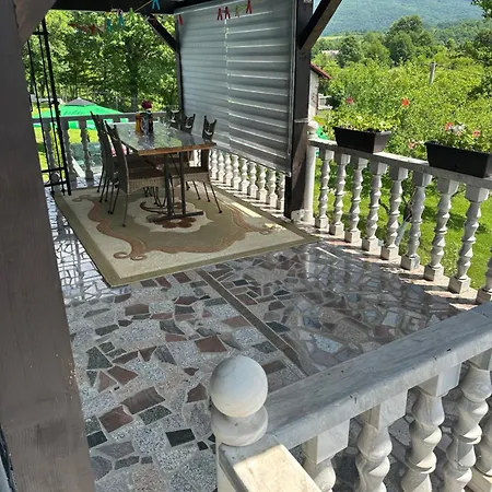 Prenociste Sara Apartment
