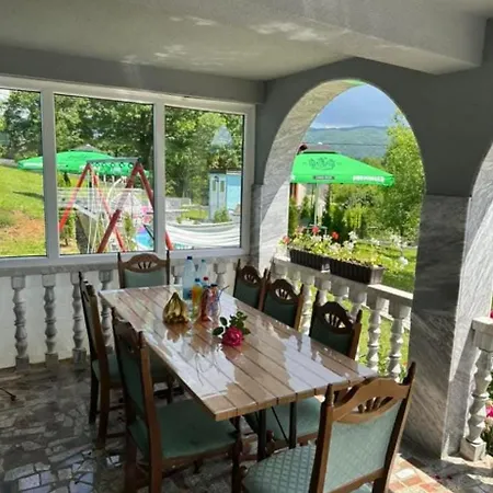 Prenociste Sara Apartament Bihać